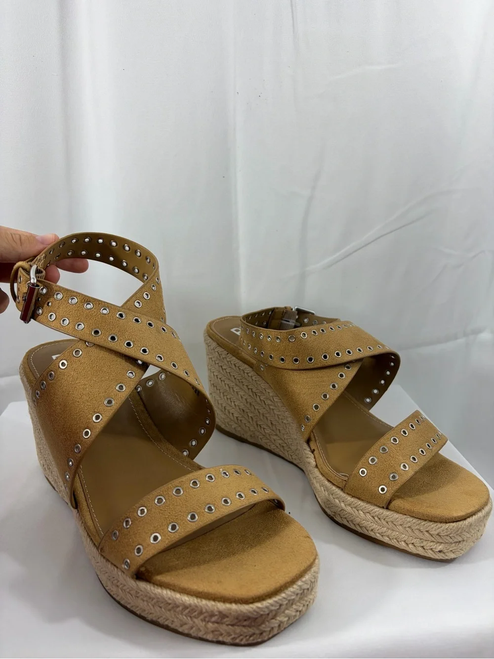 NWT Rebecca Minkoff Women’s Size 8 Tan Wedge Espadrille Sandals